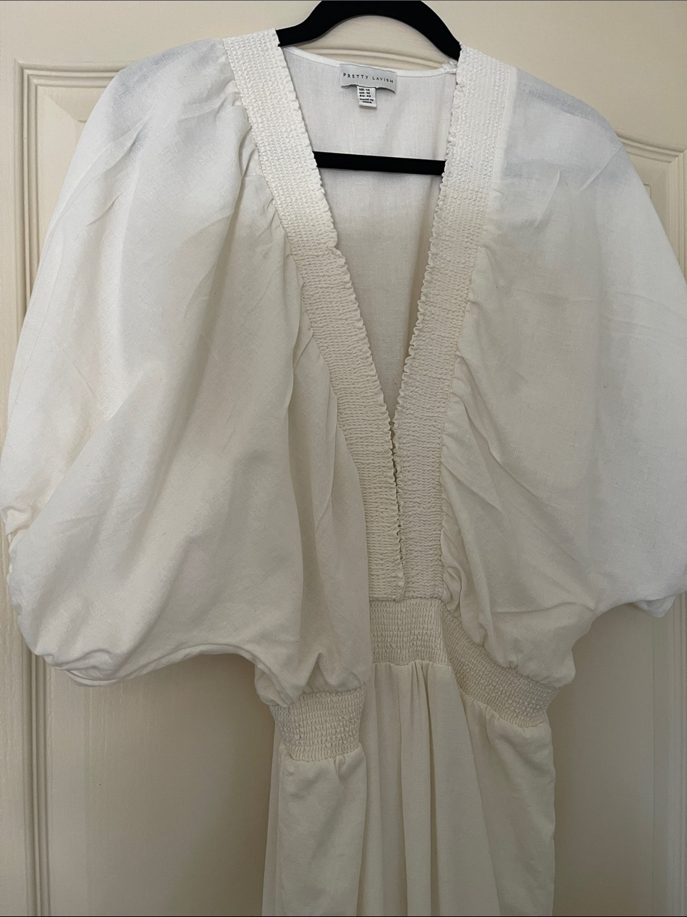 Jumpsuit with Puff Sleeves - Picture 3 of 12